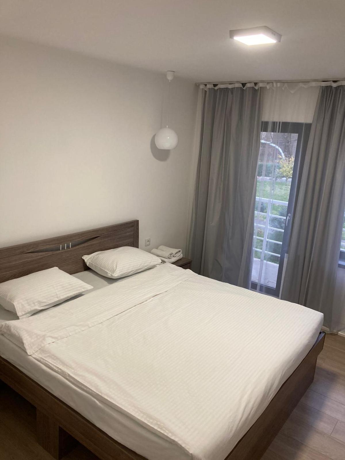 Tourist Hotel Шымкент Экстерьер фото