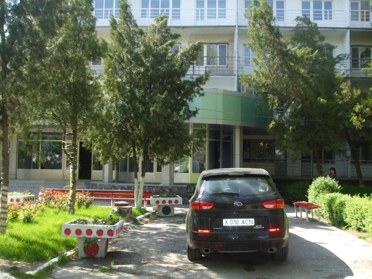 Tourist Hotel Шымкент Экстерьер фото